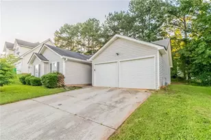 6304 Kendra Ln, Lithonia, GA 30058 - Photo 3