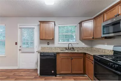 6304 Kendra Lane, Lithonia, GA 30058 - Photo 13