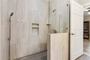 3445 Strawberry Ln, Cumming, GA 30041 - Photo 35