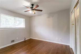 460 E Kildare Ave NW, Atlanta, GA 30318 - Photo 25