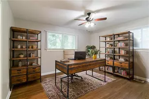 460 E Kildare Ave NW, Atlanta, GA 30318 - Photo 17