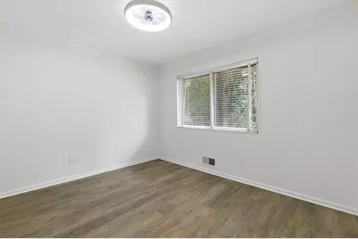 100 Biscayne Drive NW #C1, Atlanta, GA 30309 - Photo 11