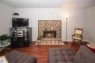 125 Pebble Beach Ct, Atlanta, GA 30349 - Photo 41