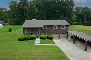 125 Pebble Beach Ct, Atlanta, GA 30349 - Photo 3