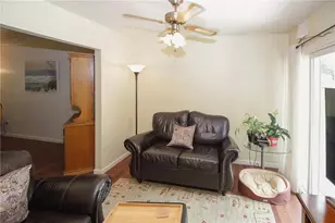 125 Pebble Beach Ct, Atlanta, GA 30349 - Photo 17