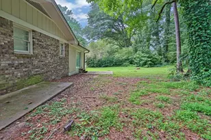 1724 Rhonda Ln, Stone Mountain, GA 30087 - Photo 35