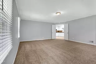 1724 Rhonda Ln, Stone Mountain, GA 30087 - Photo 19