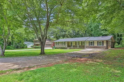 1724 Rhonda Lane, Stone Mountain, GA 30087 - Photo 3