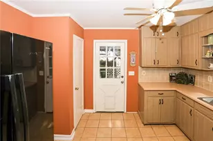 5243 Cloud St, Stone Mountain, GA 30083 - Photo 9