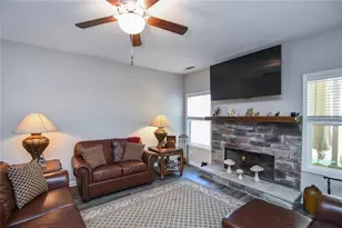 6365 Woodland Station Dr, Lula, GA 30554 - Photo 7