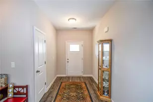 6365 Woodland Station Dr, Lula, GA 30554 - Photo 5