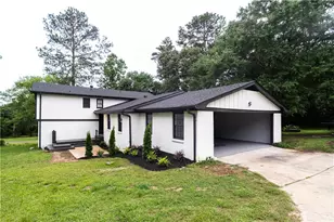 69 N Hearn Rd, Ellenwood, GA 30294 - Photo 3