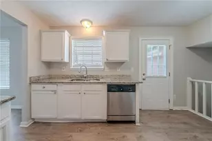 2183 Ramblewood Cir, Decatur, GA 30035 - Photo 9