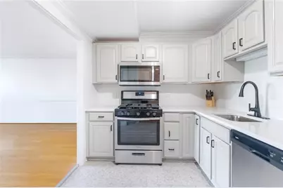 2965 Pharr Court South NW #817, Atlanta, GA 30305 - Photo 3