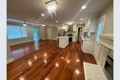 105 Paris Lane, Marietta, GA 30066 - Photo 5
