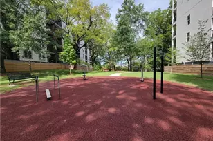 525 Parkway Dr NE, Atlanta, GA 30308 - Photo 13