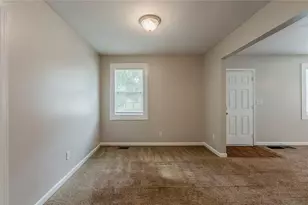 2245 Dauphine St, Atlanta, GA 30344 - Photo 15