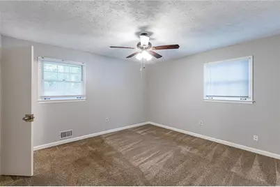 1105 Buckhurst Drive, Atlanta, GA 30349 - Photo 17