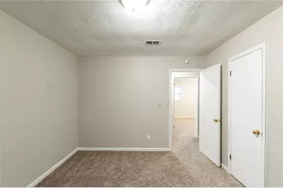 2047 Cliffton Terrace, Snellville, GA 30039 - Photo 19