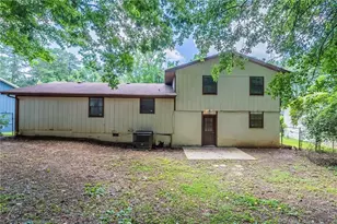 2247 Cherokee Valley Dr, Lithonia, GA 30058 - Photo 33