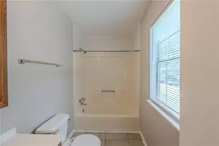 2247 Cherokee Valley Dr, Lithonia, GA 30058 - Photo 21