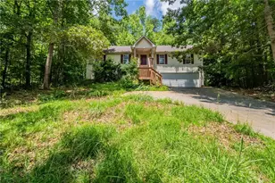 3930 Pine Tree Ln, Gainesville, GA 30501 - Photo 1