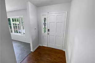 540 Stockwood Dr, Woodstock, GA 30188 - Photo 9