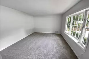 540 Stockwood Dr, Woodstock, GA 30188 - Photo 3