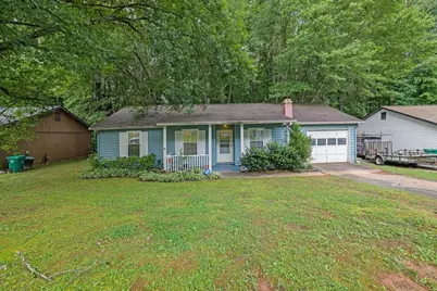5012 Galbraith Circle, Stone Mountain, GA 30088 - Photo 1