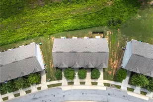 5843 Taka Ln, Lithonia, GA 30038 - Photo 3