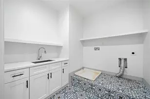 103 Maddox Rd, Buford, GA 30518 - Photo 87