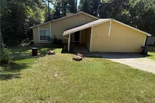 5016 Comanche Ct NW, Lilburn, GA 30047 - Photo 1