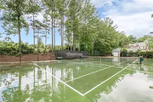 422 Pembrooke Cir, Alpharetta, GA 30004 - Photo 25