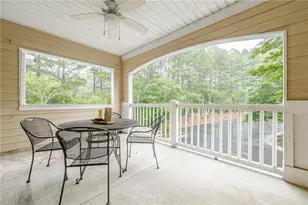 422 Pembrooke Cir, Alpharetta, GA 30004 - Photo 19