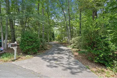 2140 Old Orchard Lane, Canton, GA 30114 - Photo 3