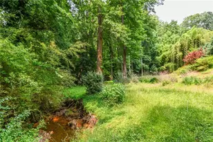 1173 St Charles Pl, Gainesville, GA 30501 - Photo 69