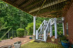 1173 St Charles Pl, Gainesville, GA 30501 - Photo 51