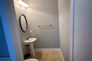 799 Hammond Dr, Atlanta, GA 30328 - Photo 17