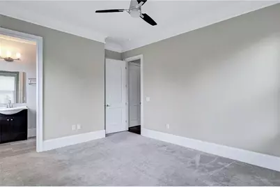 326 Brownstones Circle NE, Atlanta, GA 30312 - Photo 33