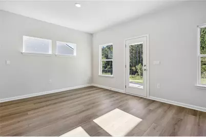 193 Soseby Lake Lane, Grayson, GA 30017 - Photo 7