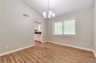 5215 Mainstreet Park Dr, Stone Mountain, GA 30088 - Photo 11