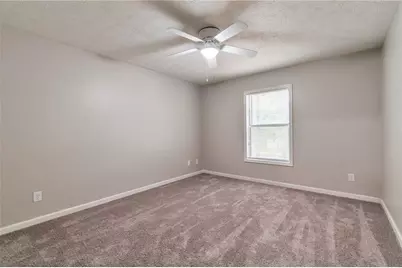 5215 Mainstreet Park Drive, Stone Mountain, GA 30088 - Photo 29