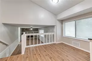 5215 Mainstreet Park Dr, Stone Mountain, GA 30088 - Photo 15