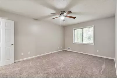 5215 Mainstreet Park Drive, Stone Mountain, GA 30088 - Photo 21