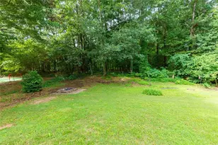 552 Casey's Crossing, Winder, GA 30680 - Photo 17