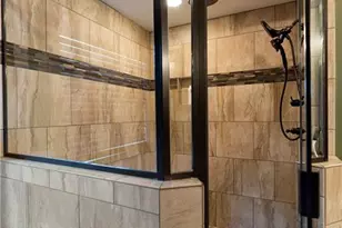 4 Bluff Ct, Cartersville, GA 30120 - Photo 35