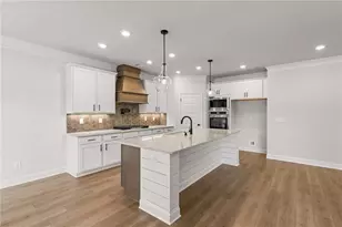 1038 Red Oak Ln, Loganville, GA 30052 - Photo 9