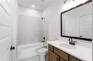 1038 Red Oak Ln, Loganville, GA 30052 - Photo 15