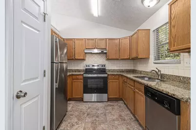 488 Barclay Court, Stone Mountain, GA 30083 - Photo 11