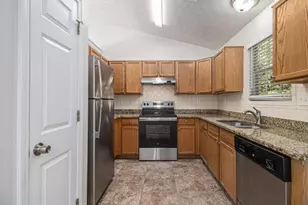 488 Barclay Ct, Stone Mountain, GA 30083 - Photo 11